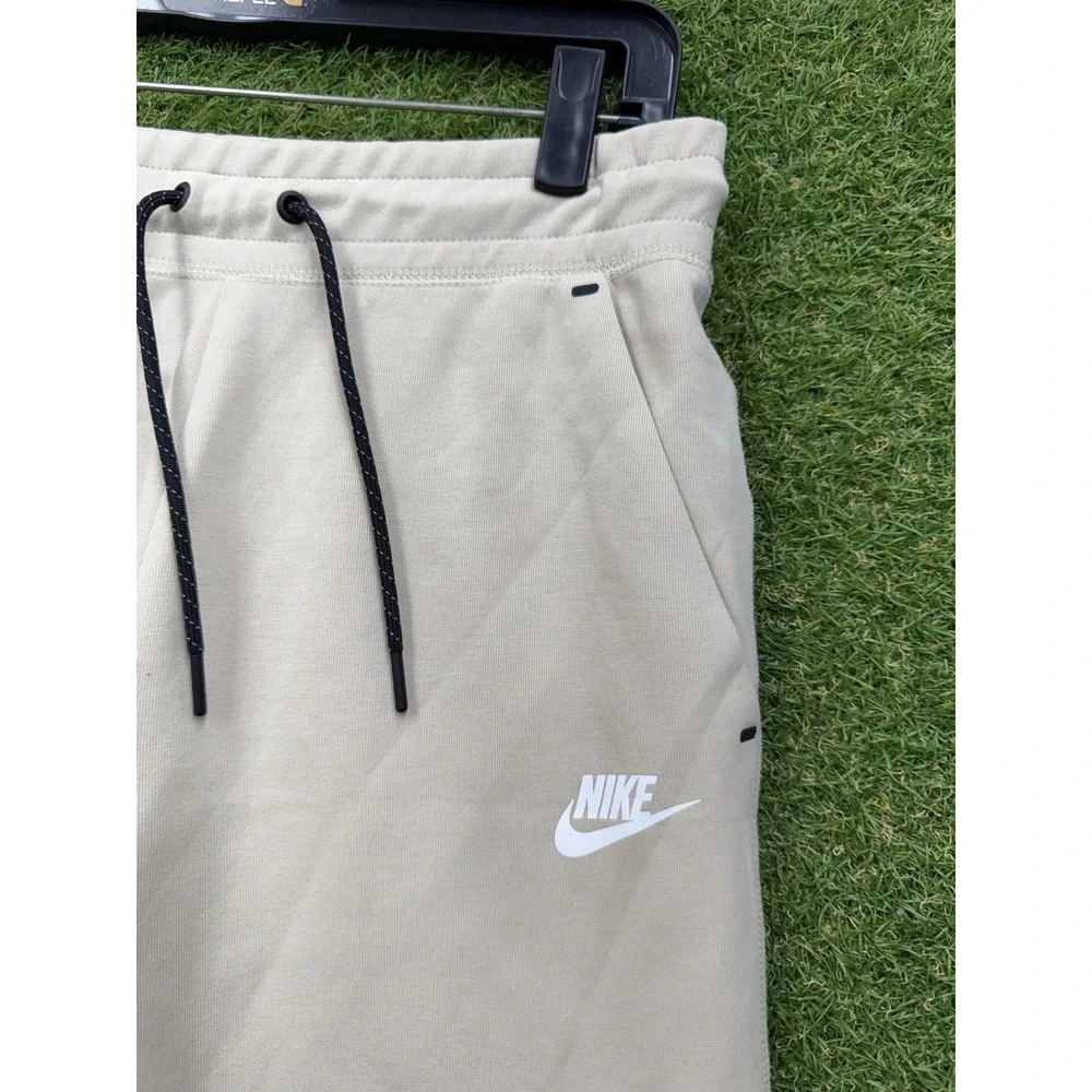 Nike Tech Fleece Joggers Mens Small Sportswear Sweatpants Athleticwear Beige y2k